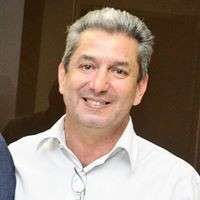 Homem vai pagar R$ 12 mil por inj&uacute;ria feita contra advogado no Facebook