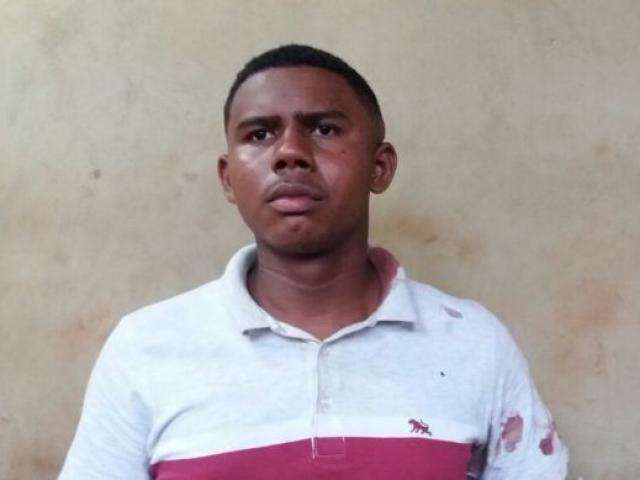 Bandido que ordenou mortes em tribunal do crime vai a pres&iacute;dio federal