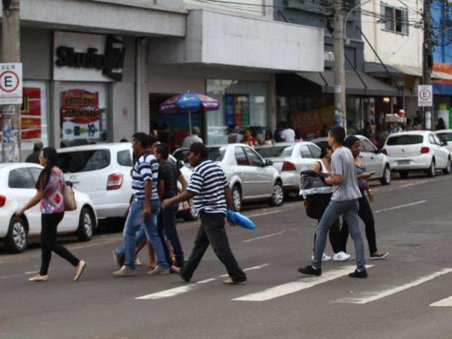 &Oacute;rg&atilde;os p&uacute;blicos fecham, mas o com&eacute;rcio abre na segunda de Carnaval