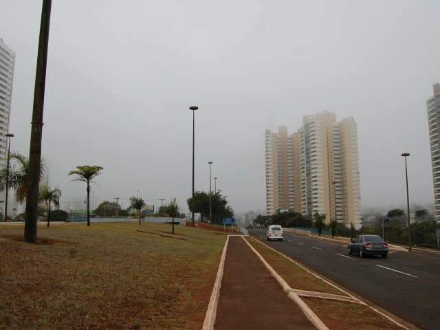 Capital amanhece sob neblina e aeroporto tem tr&ecirc;s voos cancelados