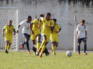 Furacão Amarelo é atual líder do grupo B no Campeonato Estadual. (Foto: Divulgação)