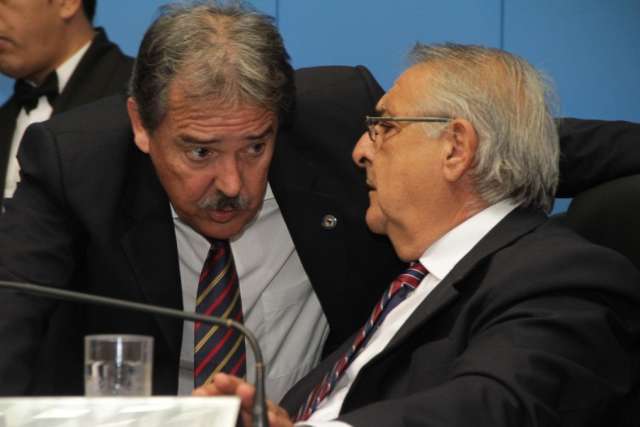 &quot;Sem PMDB&quot; e em ritmo de Copa, sess&atilde;o na Assembleia &eacute; pouco movimentada