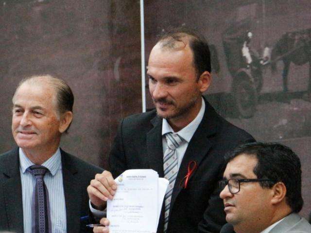 C&acirc;mara julga amanh&atilde; vereador citado em contratos suspeitos da prefeitura