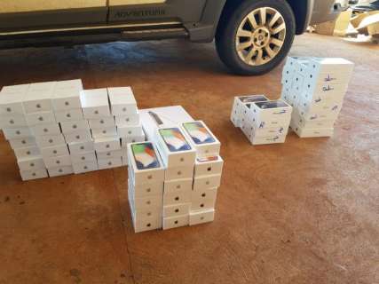 Escriv&atilde;o da Pol&iacute;cia Civil de MS &eacute; preso com 100 iPhones contrabandeados