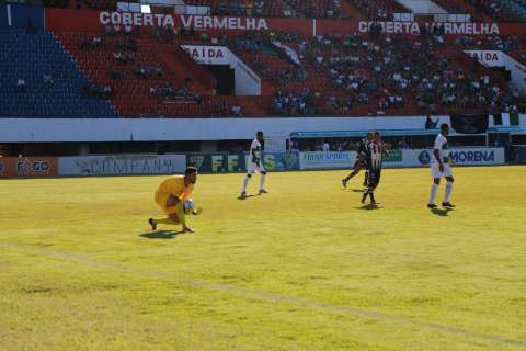 Novoperário e Corumbaense empatam no primeiro jogo da final