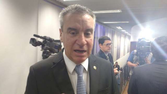 JBS n&atilde;o cumpriu acordos firmados em contrato, diz presidente de CPI na AL