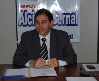 Bernal irá presidir temporariamente o diretório regional do Partido Progresssita (Foto: Ítalo Milhomem)