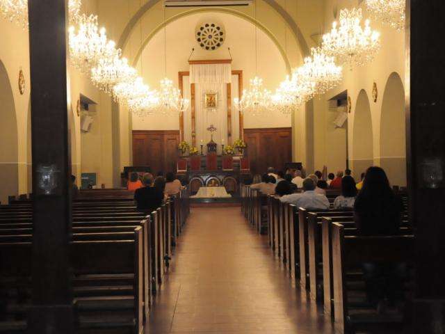 Igreja Cat&oacute;lica tem programa&ccedil;&atilde;o extensa na Sexta-Feira Santa; confira