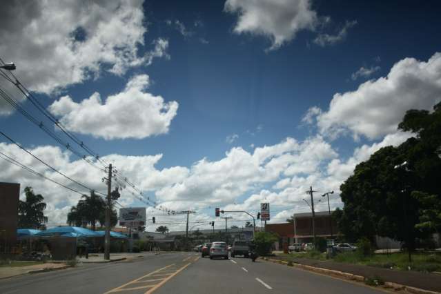 Na virada do ano, a previs&atilde;o para MS &eacute; de &quot;calor&atilde;o&quot; e pancadas de chuva 