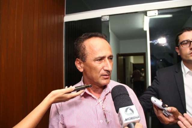 Ex-deputado diz que acusa&ccedil;&atilde;o de explora&ccedil;&atilde;o sexual &eacute; &quot;arma&ccedil;&atilde;o&quot;