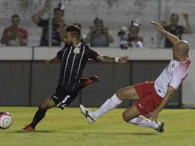 Corinthians empata contra o Red Bull em partida com dois gols contra