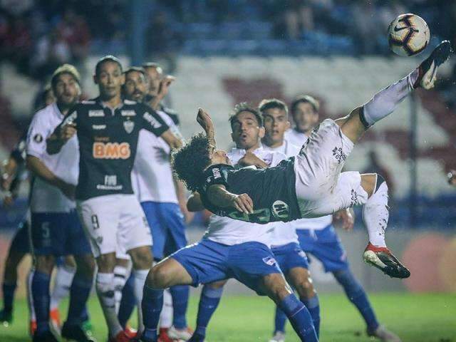 Atl&eacute;tico-MG perde feio para o Nacional por 1 a 0 no Uruguai 