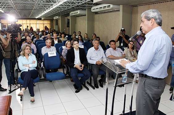 Estado apresenta 2&deg; fase de programa que cede beneficios aos munic&iacute;pios