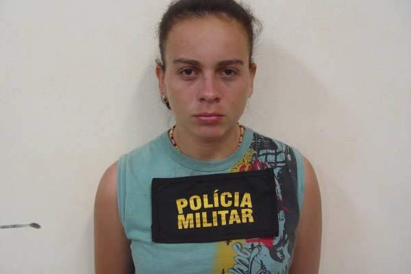  Mulher &eacute; presa ap&oacute;s atirar contra ex-marido de sua atual namorada