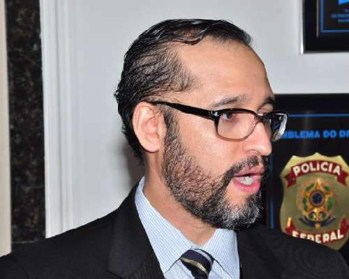  Golpe contra heran&ccedil;a inclui laranjas e senten&ccedil;a suspeita