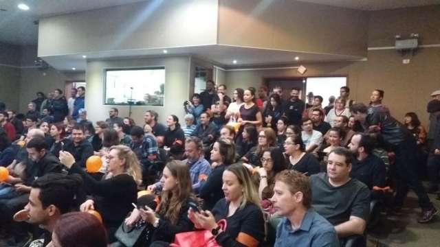 Reitora &eacute; chamada de interventora em 1&ordf; reuni&atilde;o com estudantes da UFGD