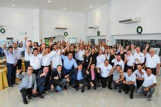 Equipe da Perkal Chevrolet Campo Grande, empresa que prioriza a valorização dos funcionários.