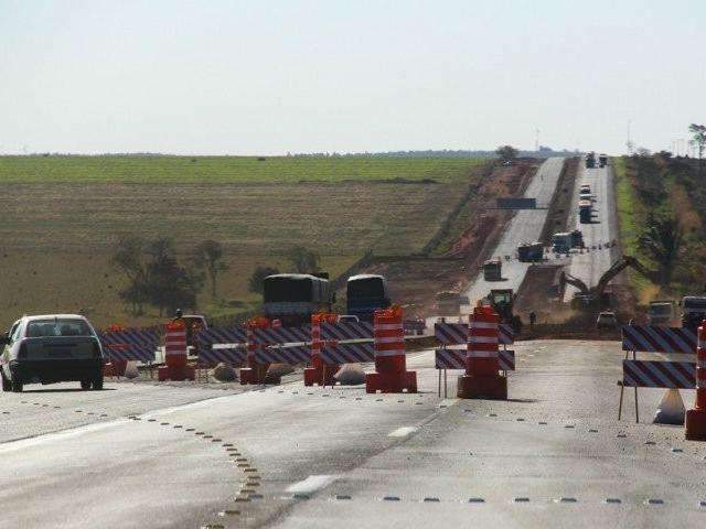 Desvios E Pare E Siga 5 Pontos Da 163 Passam Por Obras Nesta