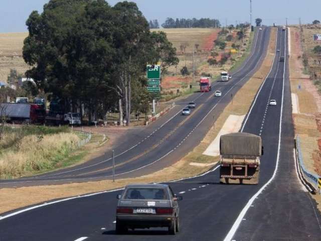 Aten&ccedil;&atilde;o motoristas: BR-163 tem trechos em obras, informa empresa