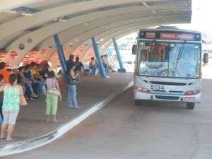 Nova linha de &ocirc;nibus &eacute; criada para Shopping Bosque dos Ip&ecirc;s