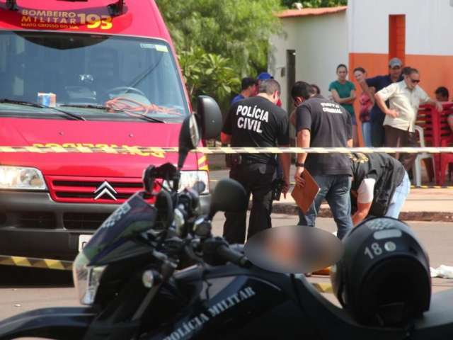 Ap&oacute;s briga de fam&iacute;lia, homem morre esfaqueado e irm&atilde;o &eacute; principal suspeito 