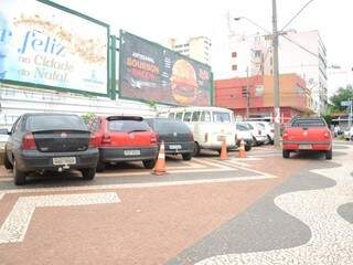 Estacionamento no Centro da Capital. (Foto: Paulo Francis).