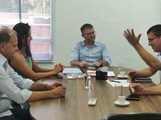 Comitiva do Paraguai esteve na sexta-feira em reunião com titular da Sedesc, Herbert Assunção