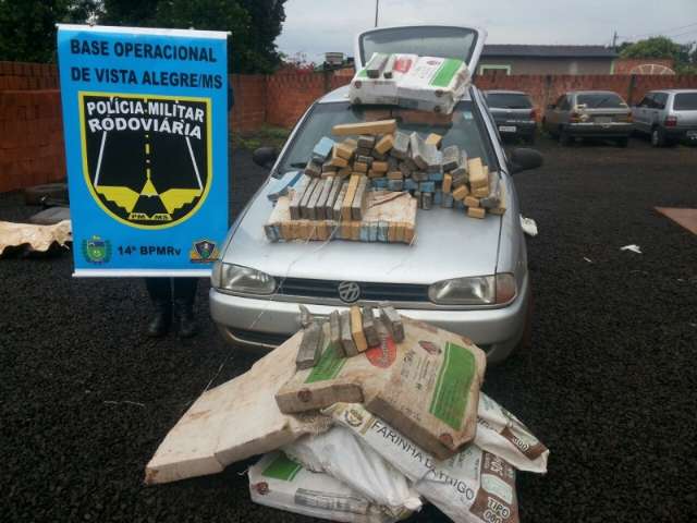 Motorista foge e PRE encontra 309 kg de maconha no ve&iacute;culo em Vista Alegre
