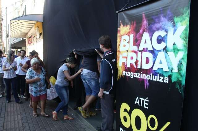 Reclama&ccedil;&otilde;es v&atilde;o de propaganda falsa a &quot;sistema fora do ar&quot;