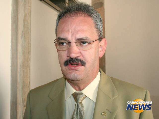 Resende espera reuni&atilde;o do PMDB para &ldquo;confirmar&rdquo; Simone ao Senado