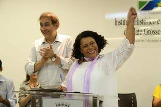 Nova Secretária de Políticas Públicas para a Mulher empossada pelo prefeito (Foto:Fernando  Antunes)