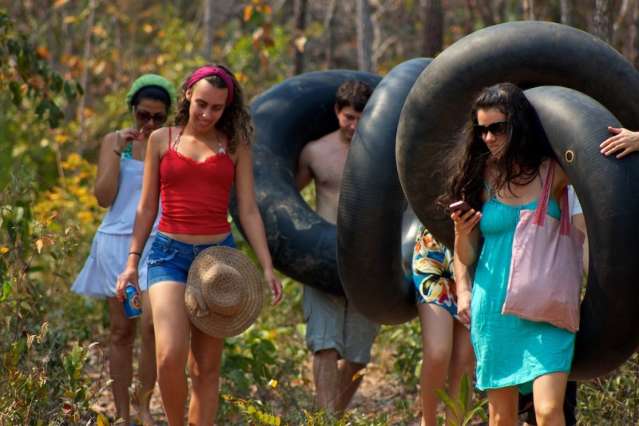 Sem serpentina, Carnaval em s&iacute;tio de Rio Verde custa R$ 400 por pessoa