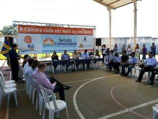 Vereadores se reúnem com comunidade na Escola Estadual Dolor Ferreira de Andrade (Foto: Kleber Clajus / Arquivo)