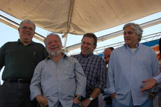 Deputado Antonio Biffi, entre Edson Giroto e Carlos Marun, dos quais poderia ser vice, e o senador Delcídio do Amaral. (foto: Simão Nogueira)
