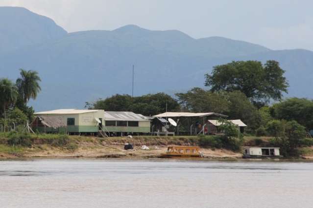 Depois de anos queimando lixo, comunidades ribeirinhas ter&atilde;o coleta de res&iacute;duos