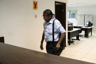 Bastidores de a&ccedil;&otilde;es de vereadores incluem pol&iacute;cia e press&atilde;o pol&iacute;tica