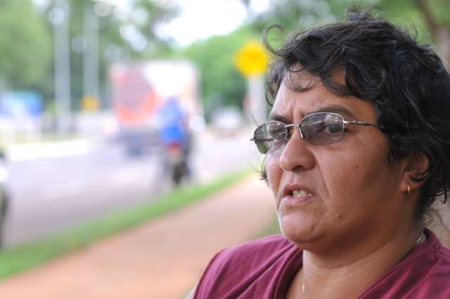 Quebra-molas volta &agrave; avenida depois de mortes por conta da alta velocidade