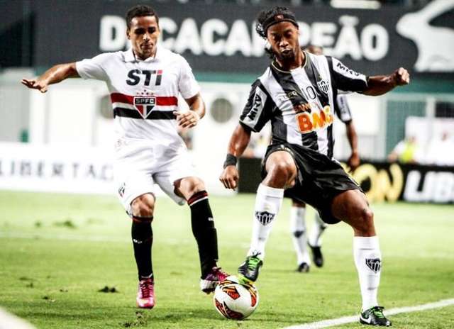 Atl&eacute;tico Mineiro vence S&atilde;o Paulo por 2 a 1 em estreia na Libertadores