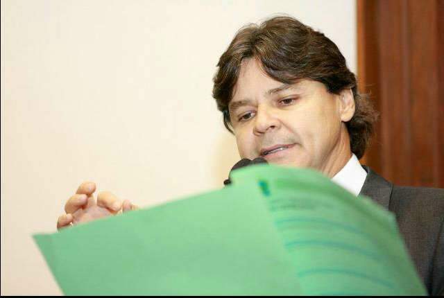  Duarte questiona destino de verba de empr&eacute;stimo consignado de servidor