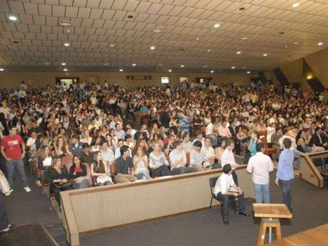  Aula Magna com Silvio Venosa lotou  Glauce Rocha