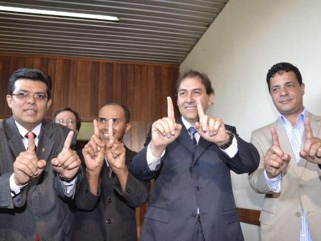 Bernal chega &agrave; Prefeitura para primeira reuni&atilde;o com Nelsinho