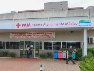 Fachada do PAM no Hospital Regional Rosa Pedrossian em Campo Grande (Foto: Marcos Maluf)