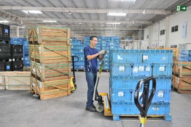 Produ&ccedil;&atilde;o industrial cresce em mar&ccedil;o, mas setor reclama de queda em lucros