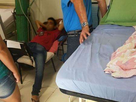HU admite medicar pacientes em cadeiras e alega superlota&ccedil;&atilde;o