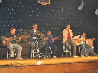 Banda católica regional Estação XV toca estilo pop rock (Foto: Divulgação)