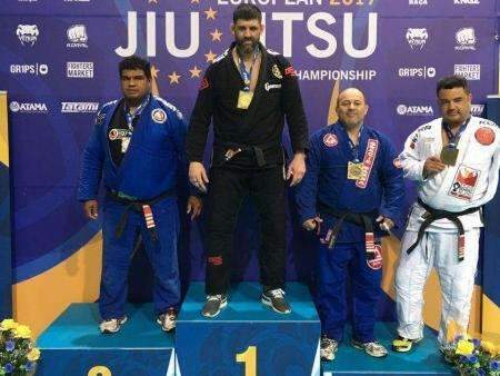 Atleta campo-grandense conquista bronze em Campeonato Europeu de Jiu-Jitsu 