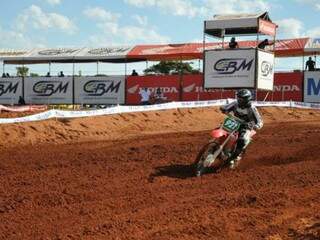 Município recebe sexta etapa do Pro Tork Brasileiro de Motocross no próximo final de semana. (Foto: Divulgação)