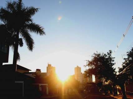 Mesmo com sol, temperaturas permanecem baixas neste domingo