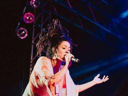Marina Peralta faz show gratuito na Cidade do Natal nesta segunda
