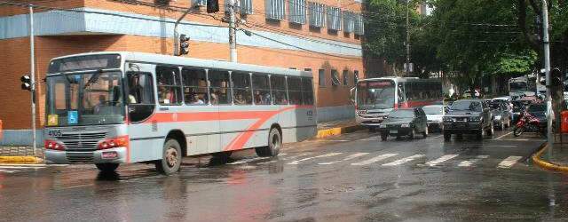  Vereadores criticam obrigatoriedade do uso de cart&atilde;o no transporte coletivo